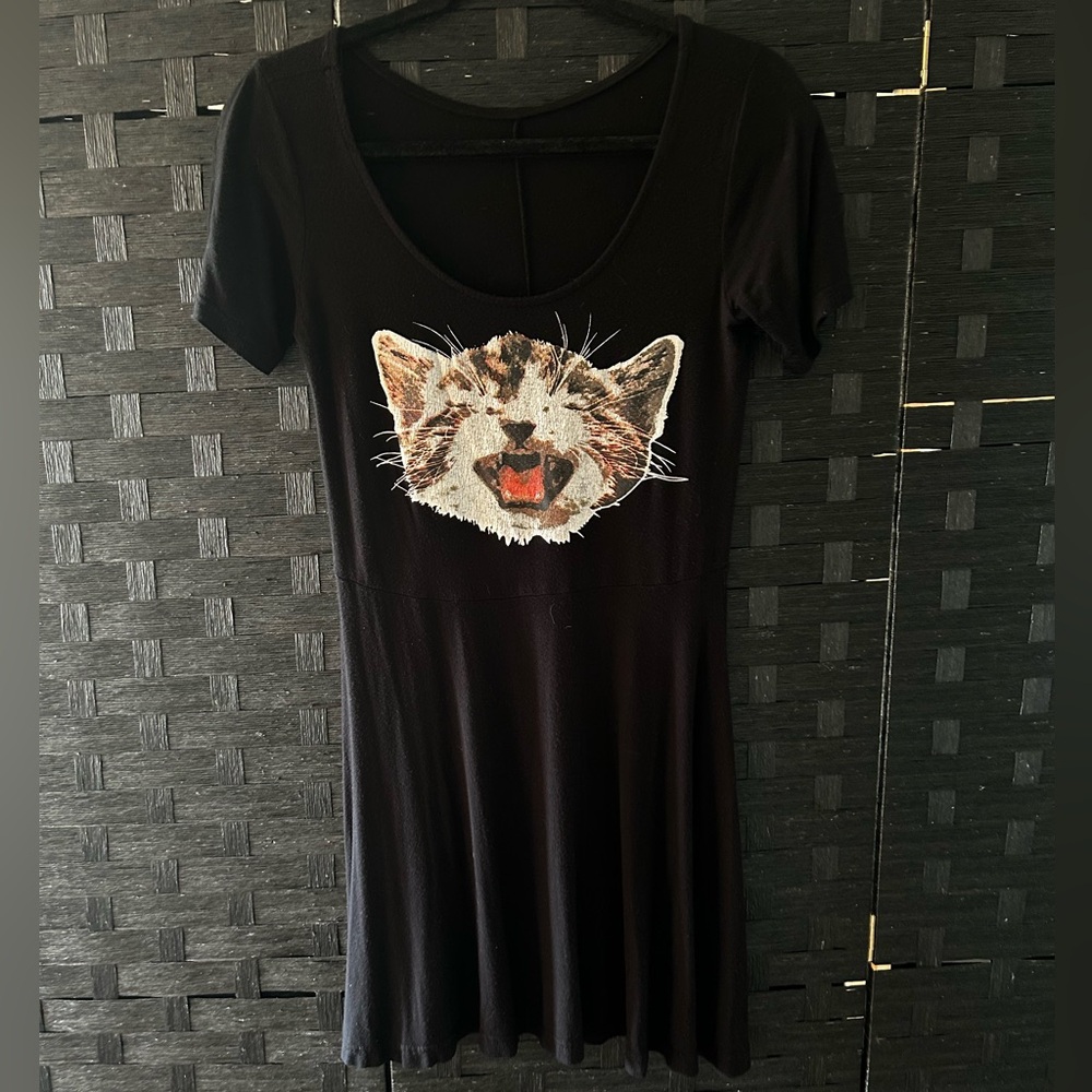 [SOLD] Black Dress with Cat Graphic